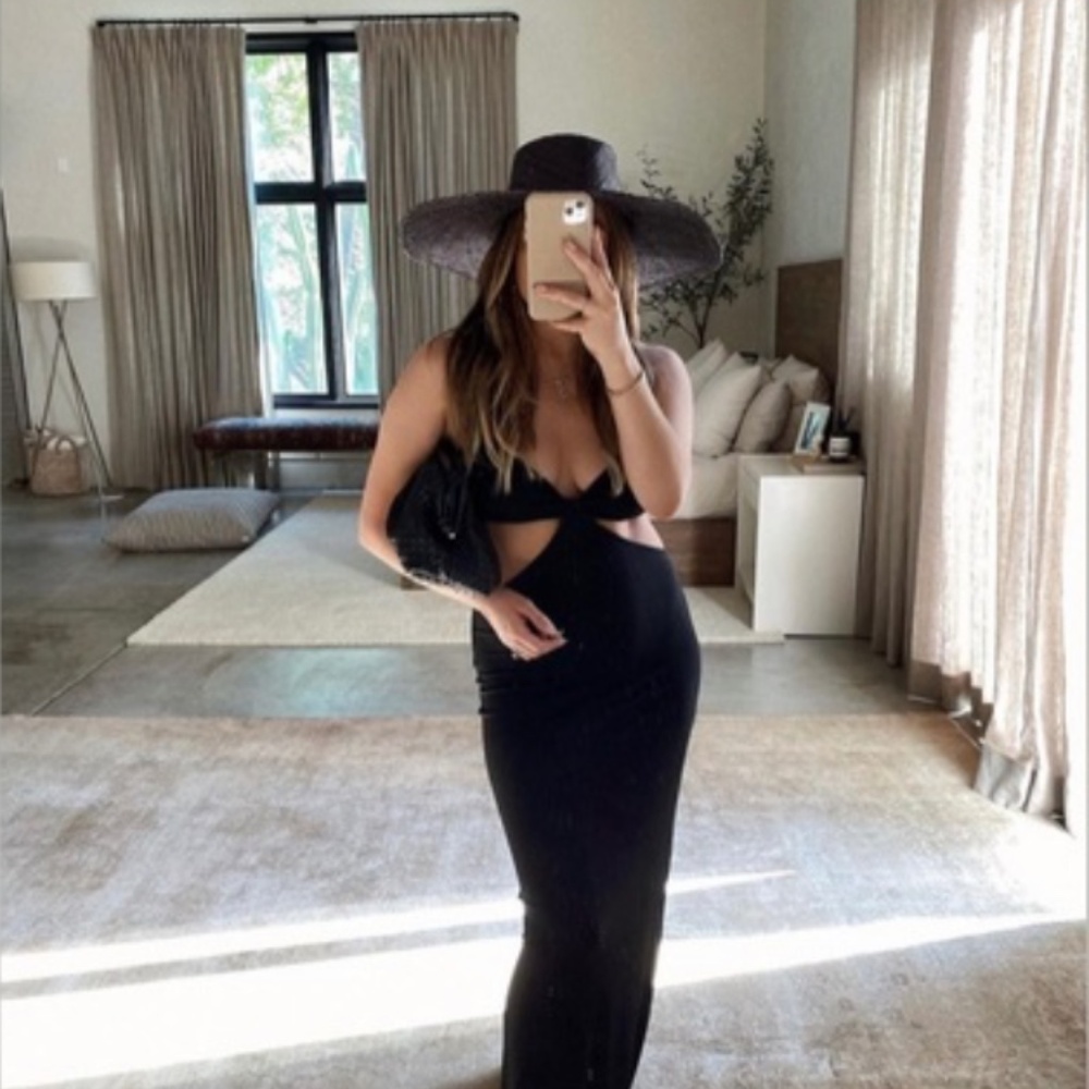 Starlow Maxi Knit Dress w/ Slit